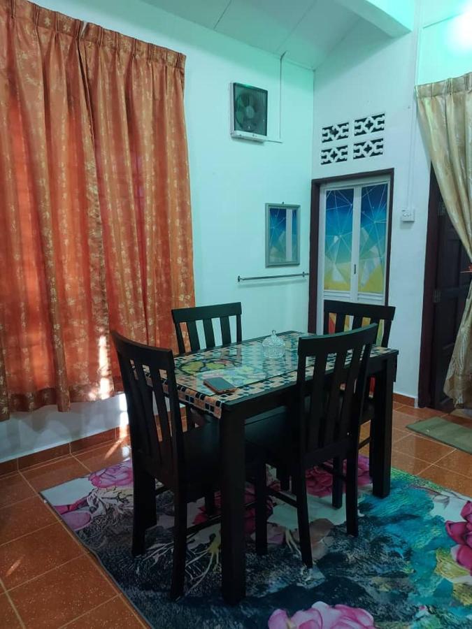 Room 345 Kota Bharu Extérieur photo